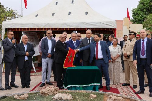بمناسبة الاحتفال بالذكرى 27 لعيد العرش المجيد،السيد محمد الزهر، عامل عمالة إنزكان أيت ملول، يشرف على إطلاق وتدشين مشاريع تنموية بعدد من الجماعات الترابية بالاقليم